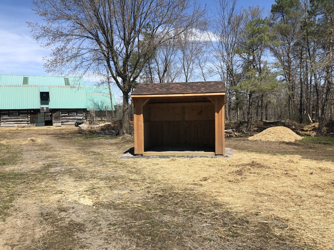 equine run in sheds ontario